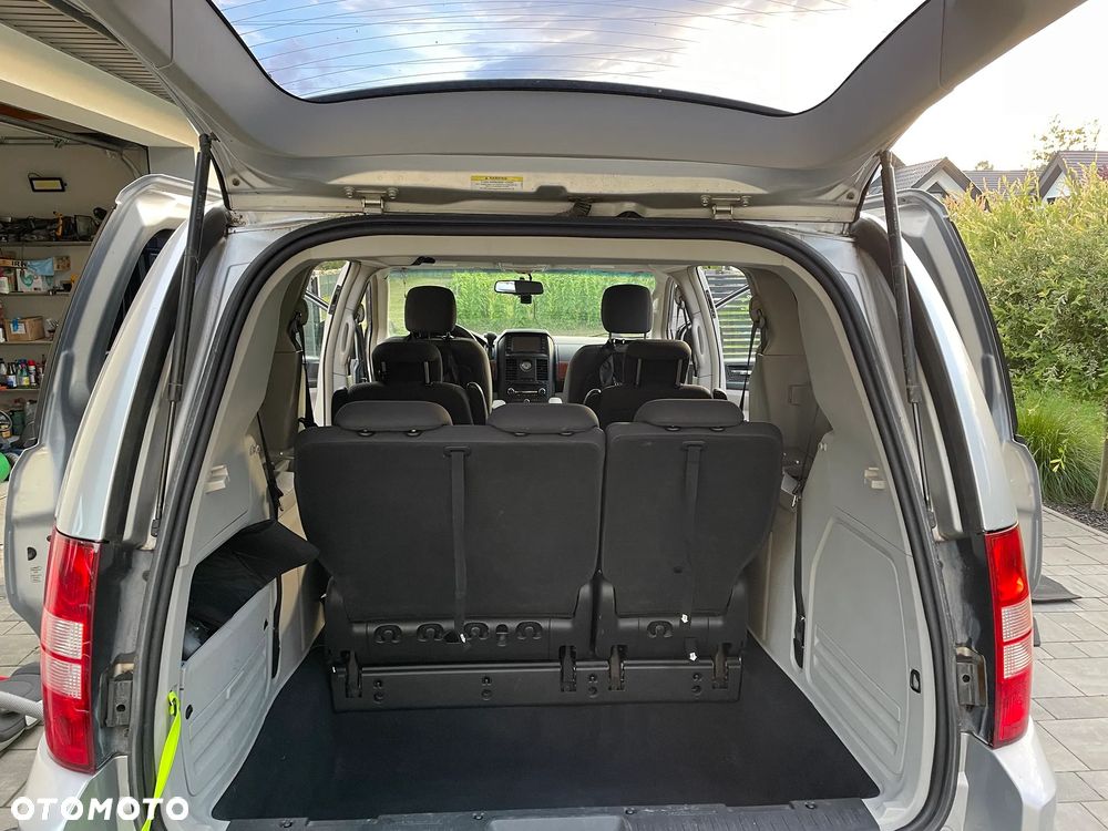 Chrysler Grand Voyager 2.8 CRD LX - 7