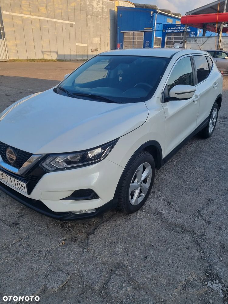 Nissan Qashqai 1.6 DCi N-Connecta - 2
