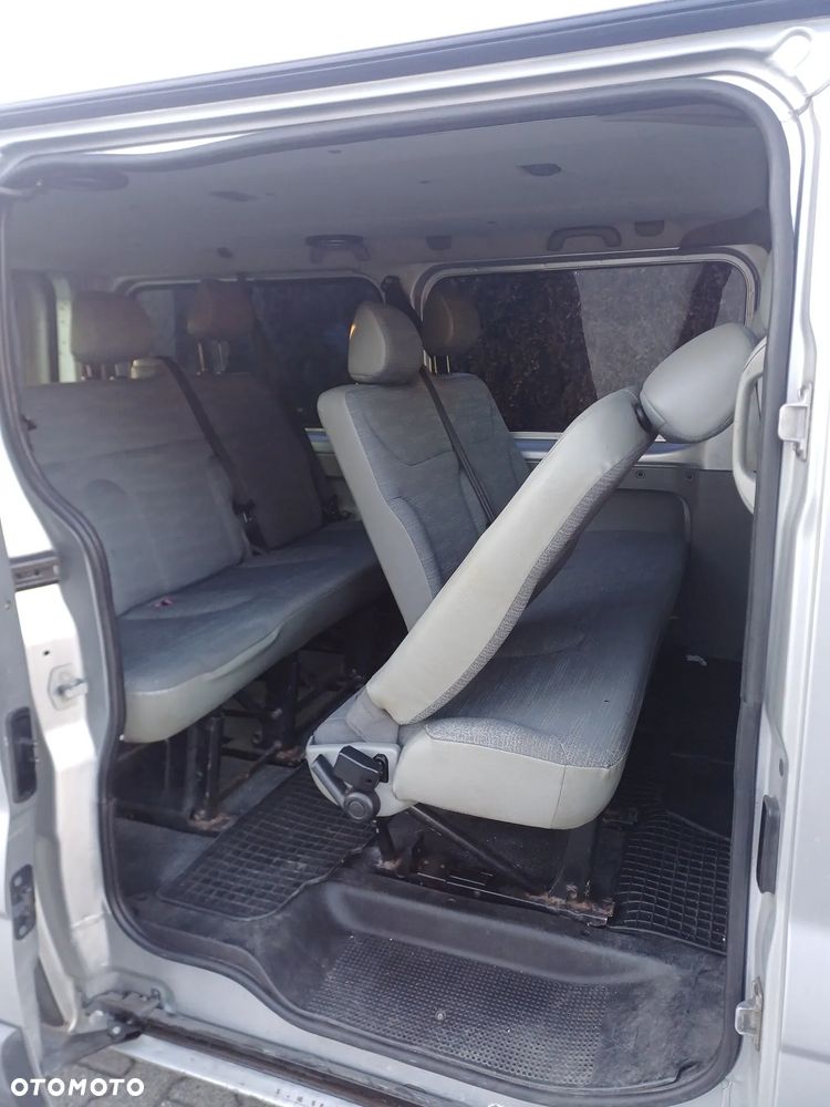 Renault Trafic - 17