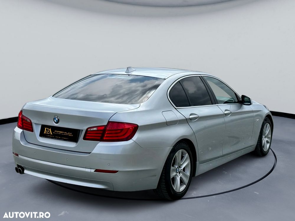 BMW Seria 5 525d xDrive Sport-Aut. - 5