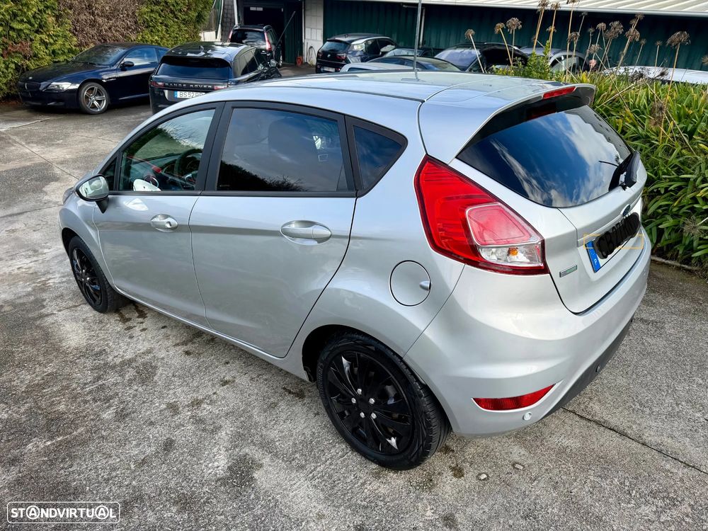 Ford Fiesta 1.0 EcoBoost S&S Titanium - 5