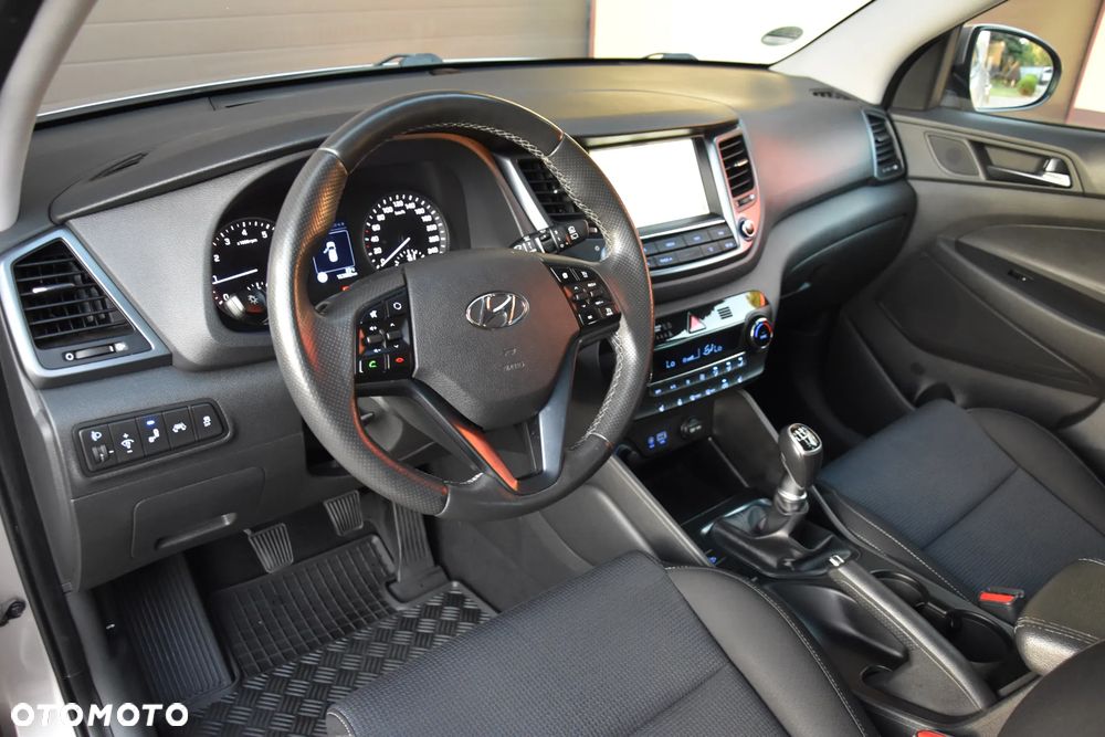 Hyundai Tucson 1.6 Turbo 2WD Advantage - 19