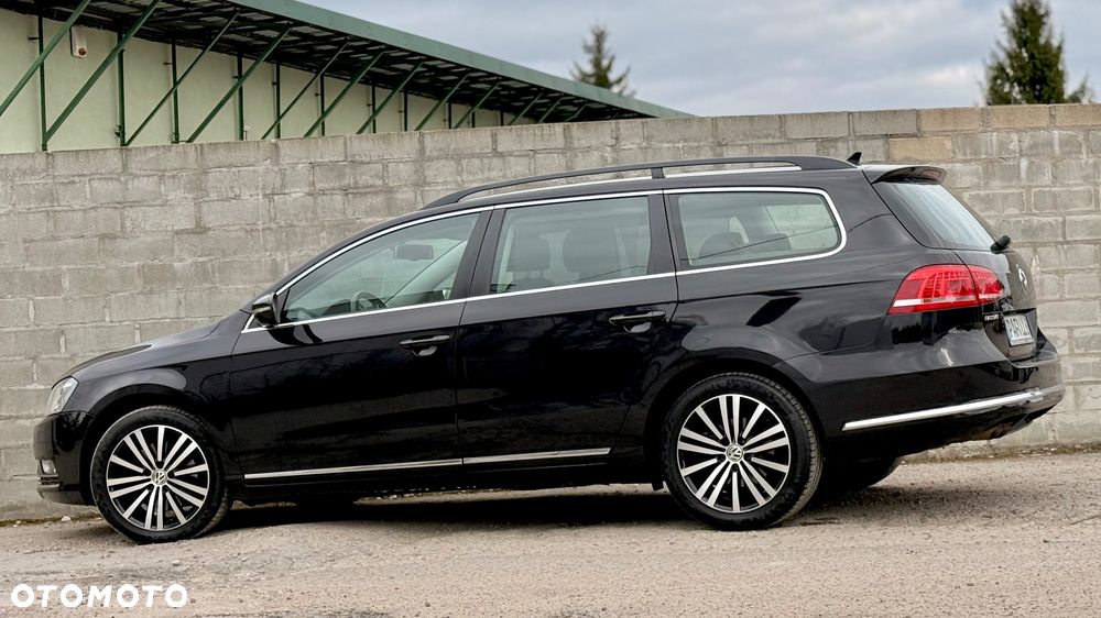 Volkswagen Passat 2.0 TDI Comfortline - 8