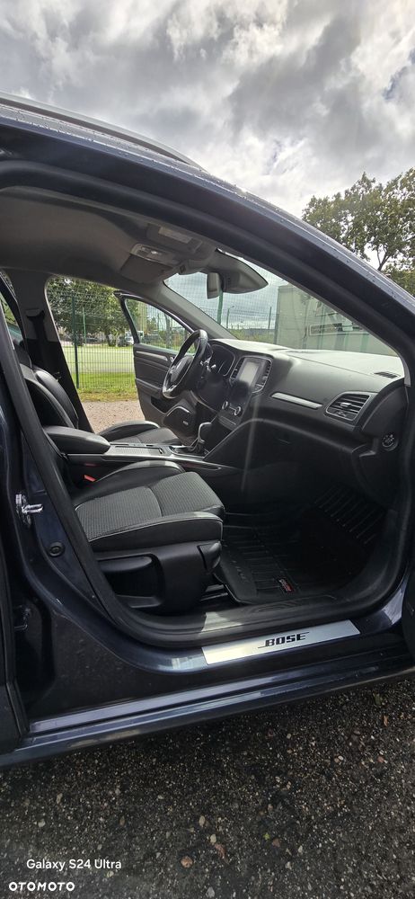 Renault Megane 1.5 dCi Bose EDC - 31