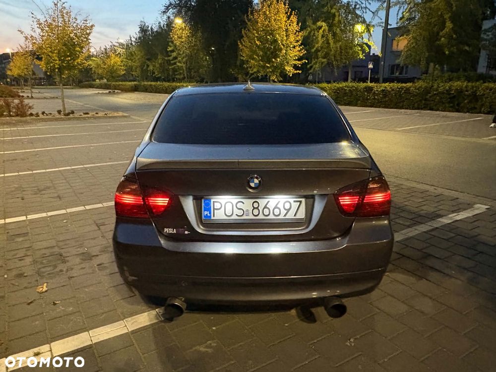 BMW Seria 3 - 1