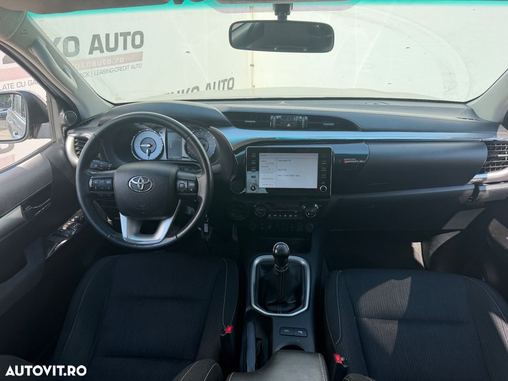 Toyota Hilux 2.4D 150CP 4x4 Double Cab 6MT Style - 7