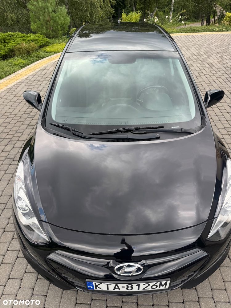 Hyundai i30 1.4 Classic + - 16