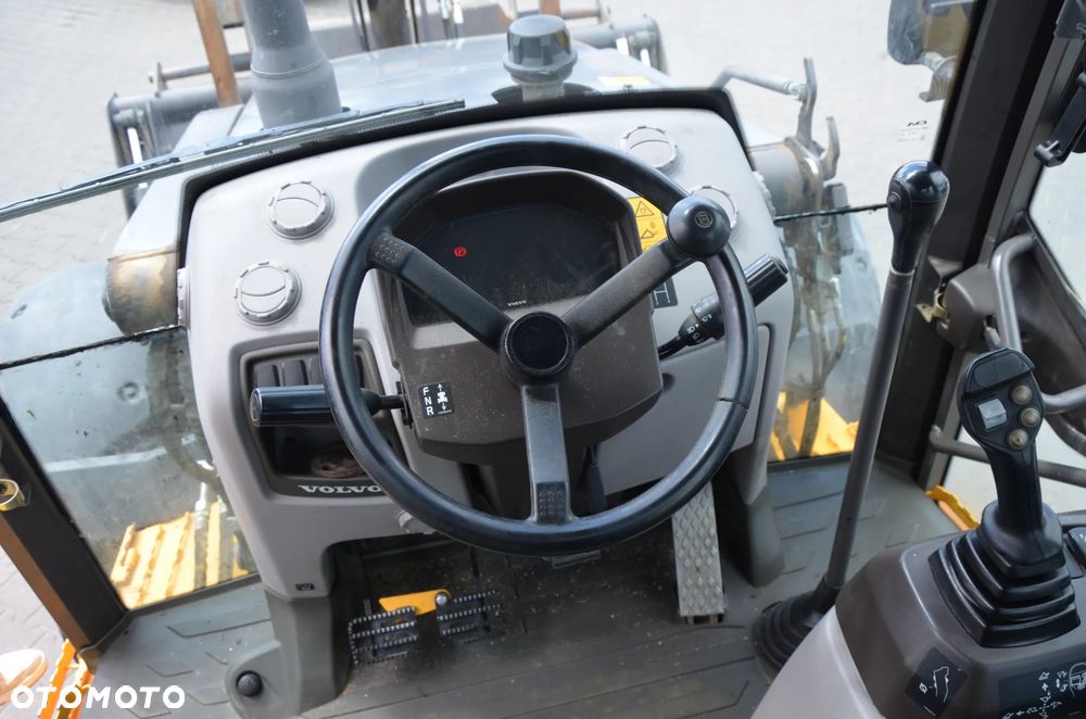 Volvo BL 71 B 2013r / 6086 mth / JOYSTICK / KLIMA / SZYBKOZŁĄCZE / DWUKIERUNKOWA INSTALACJA / 20" / 6964 - 16