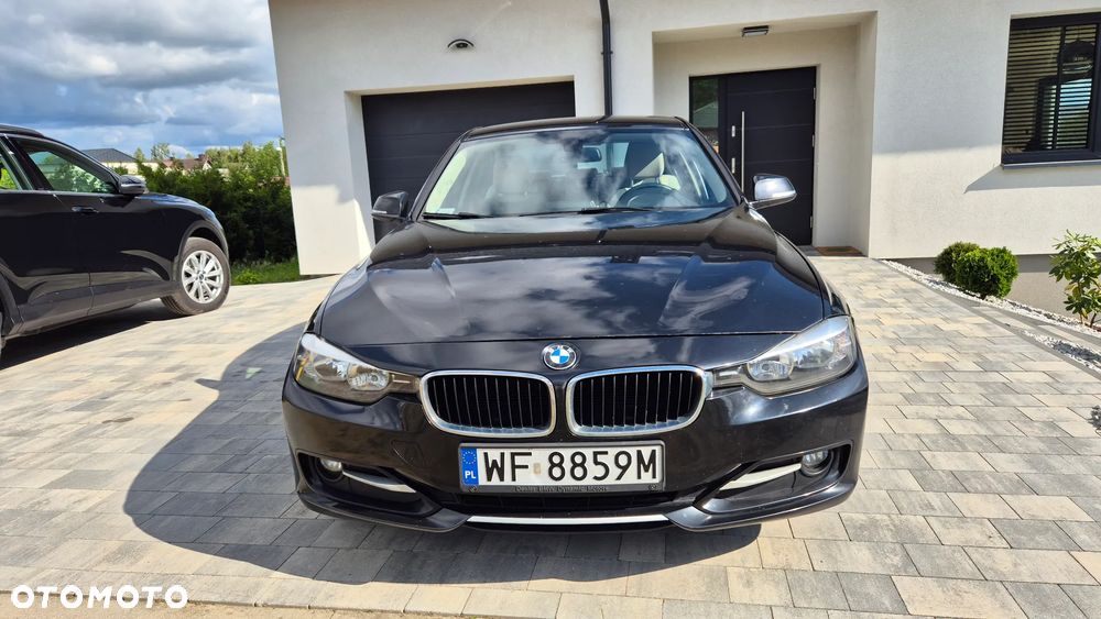 BMW Seria 3 318d Modern Line - 10