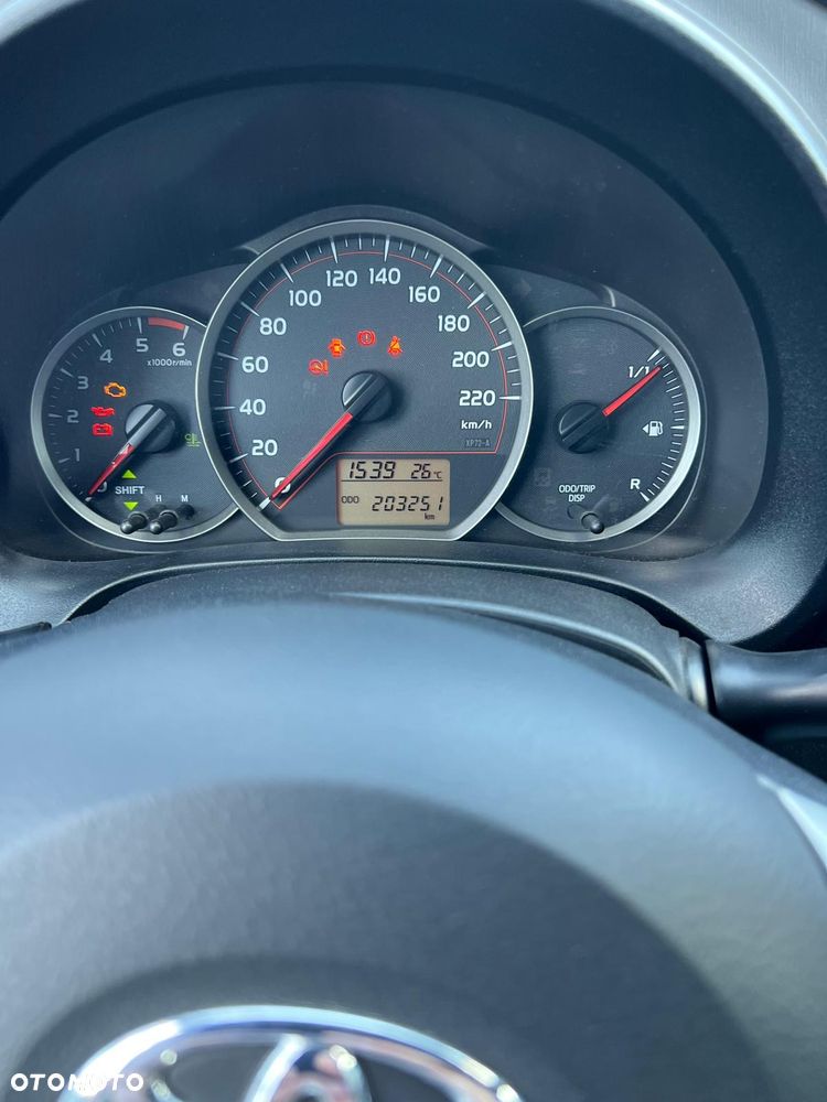 Toyota Yaris 1.4 D-4D - 5