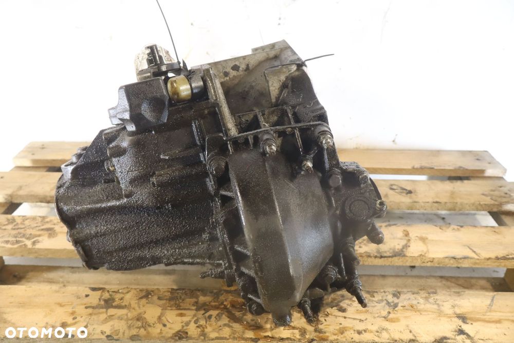 SKRZYNIA BIEGÓW 6 BIEGOWA CITROEN C5 III 2.0HDI 20MB25 - 4