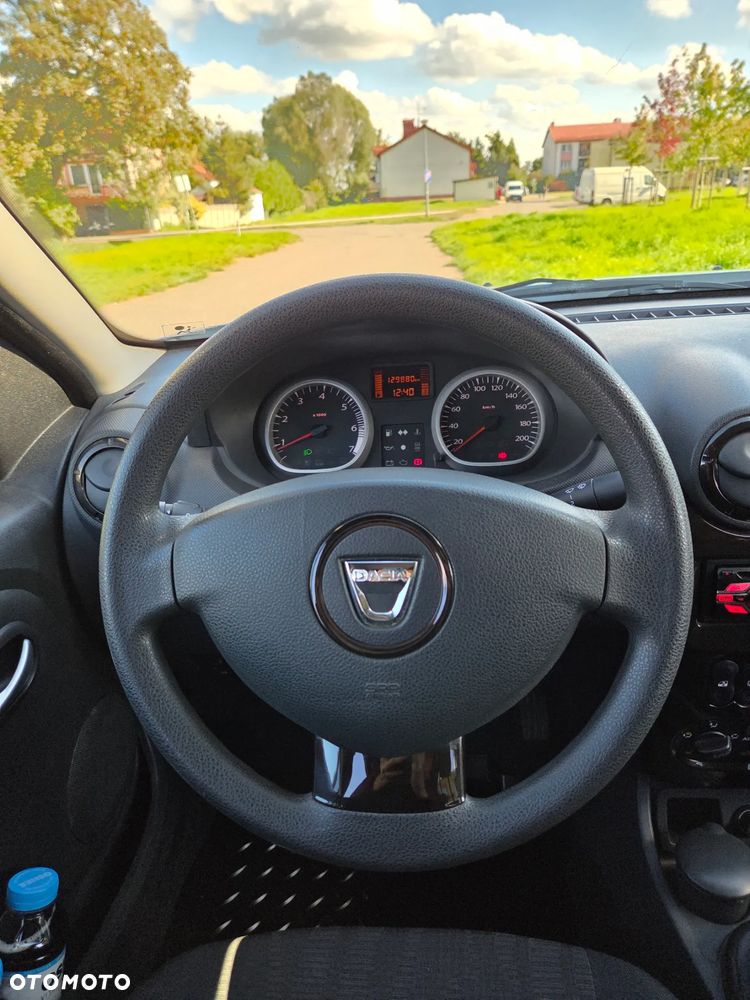 Dacia Duster 1.5 dCi Laureate - 8