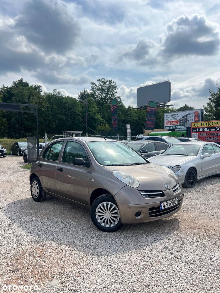 Nissan Micra - 2