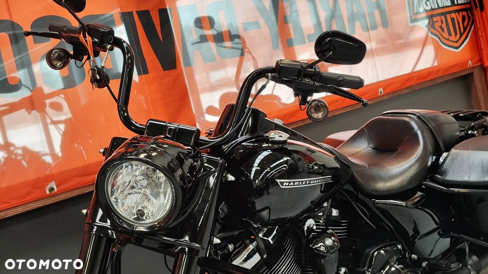 Harley-Davidson Touring Road King - 20