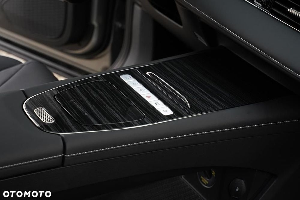 Omoda 5 1.5 T-GDI Hybrid Premium DHT - 22