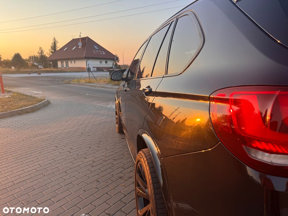 BMW X5 xDrive40d - 15