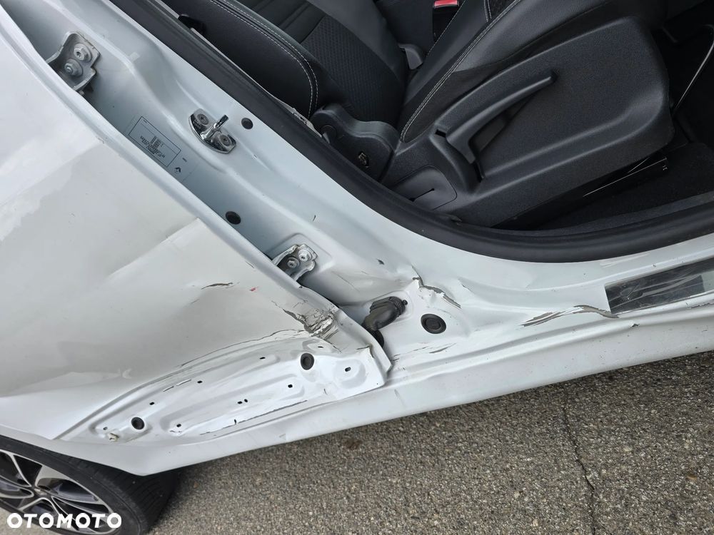Renault Scenic Energy dCi 130 S&S Bose Edition - 13