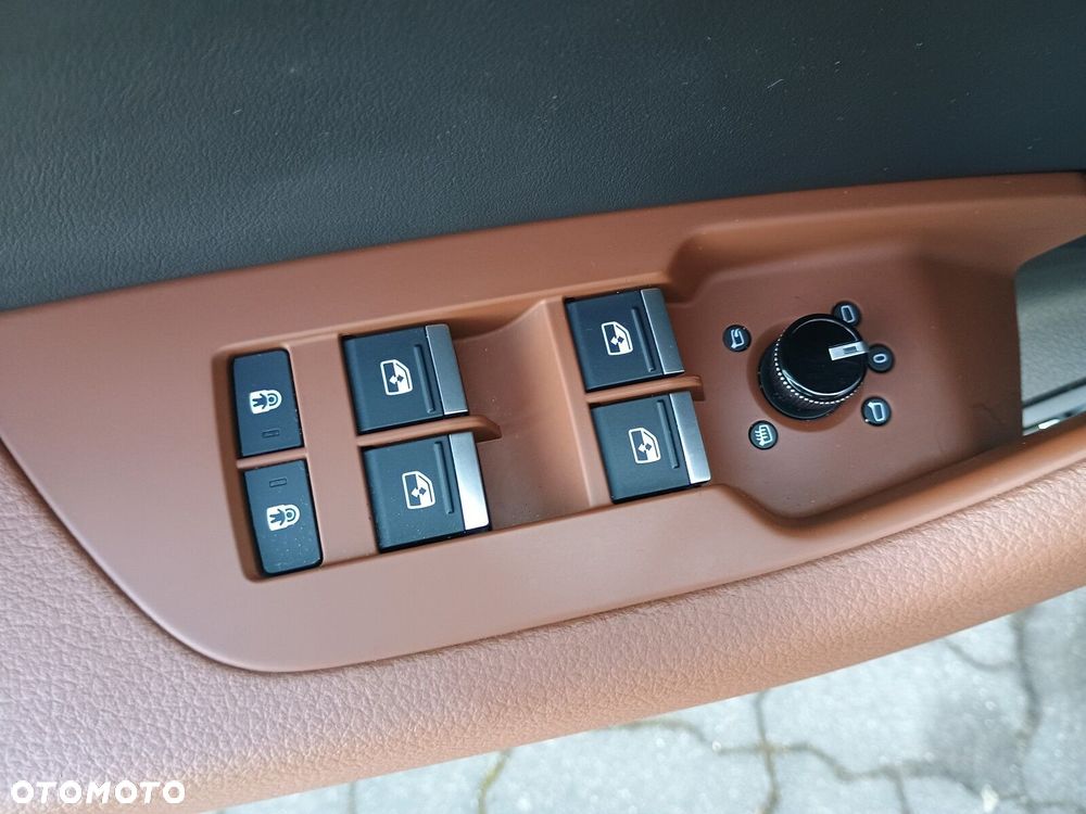 Audi A6 Avant - 20