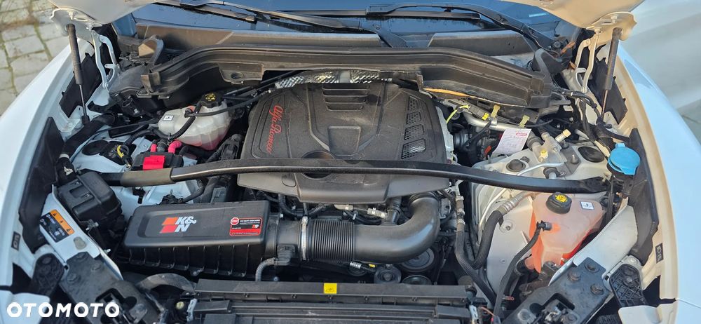 Alfa Romeo Stelvio 2.0 Turbo 16V AT8-Q4 Veloce Ti - 31