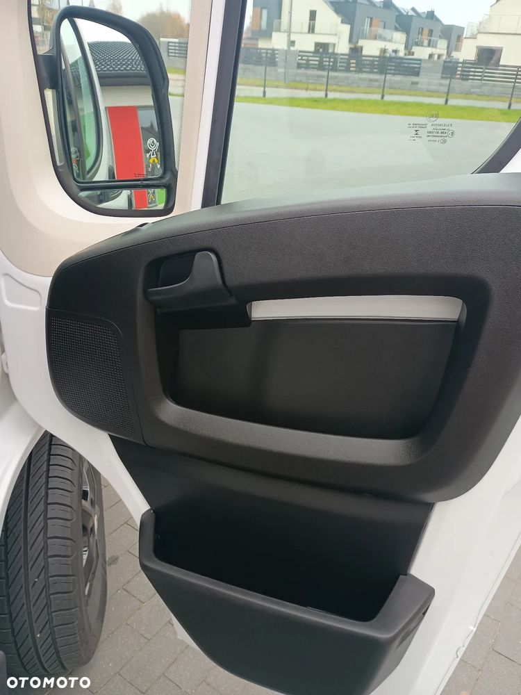 Fiat Ducato L1H1 verglast S&S - 18