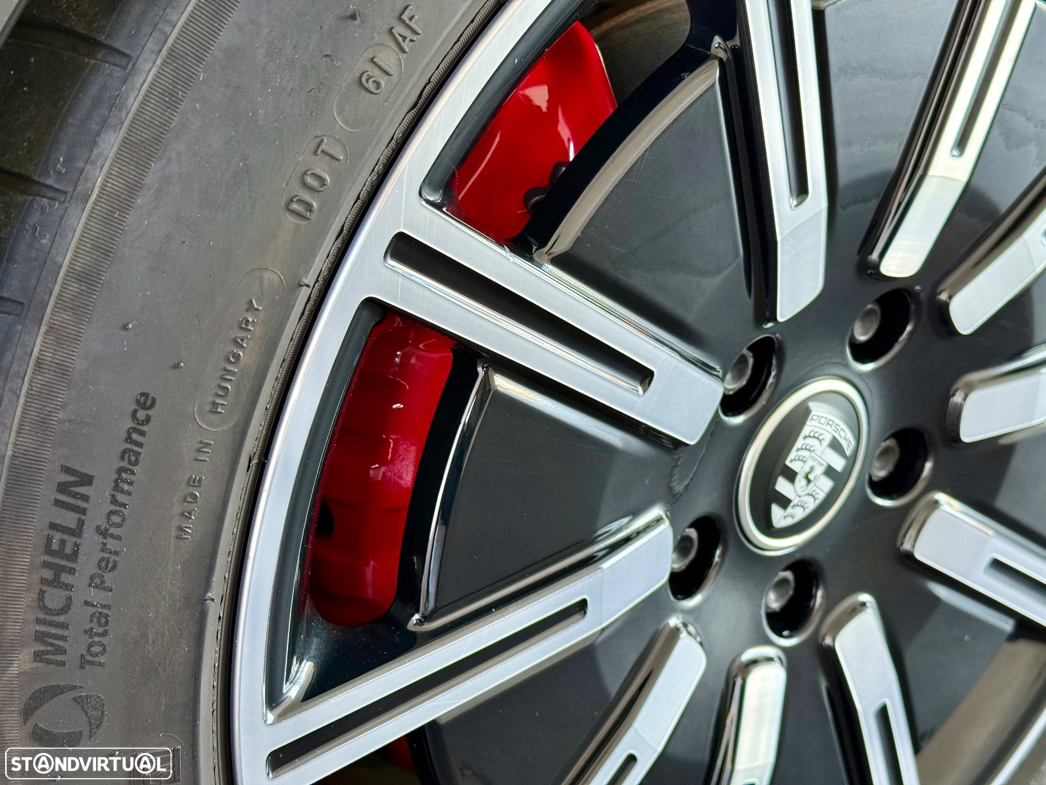 Porsche Taycan 4S bateria Performance Plus - 12