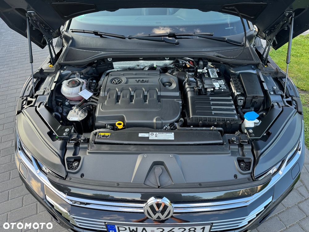 Volkswagen Arteon 2.0 TDI SCR DSG R-Line - 35