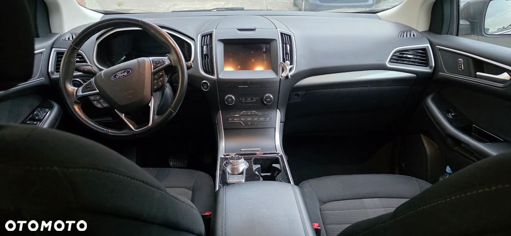 Ford Edge - 12