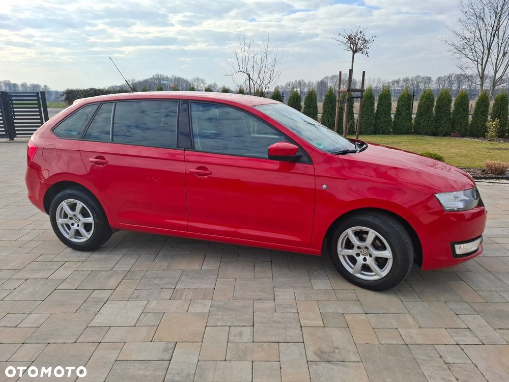 Skoda RAPID 1.2 TSI Edition - 24