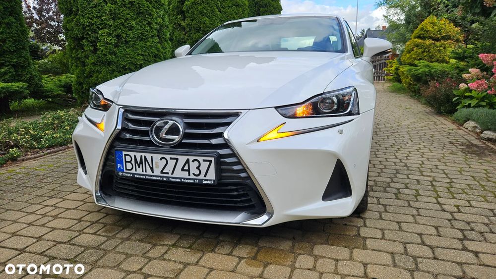 Lexus IS 200t Elegance - 17