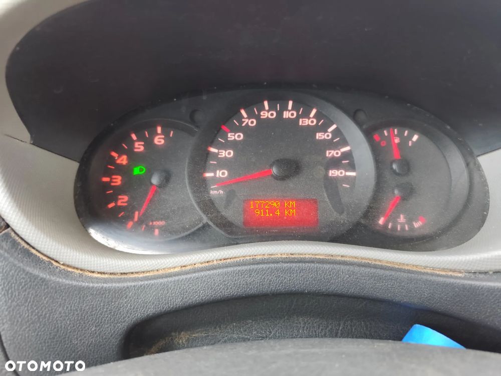Renault Master - 21