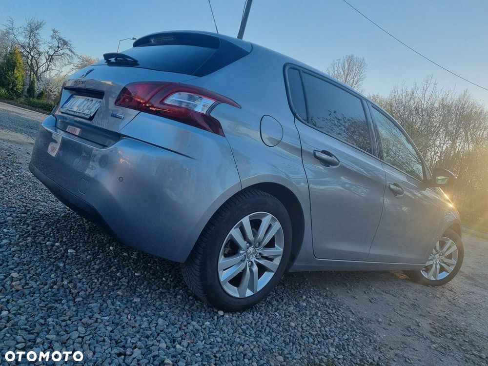 Peugeot 308 - 10