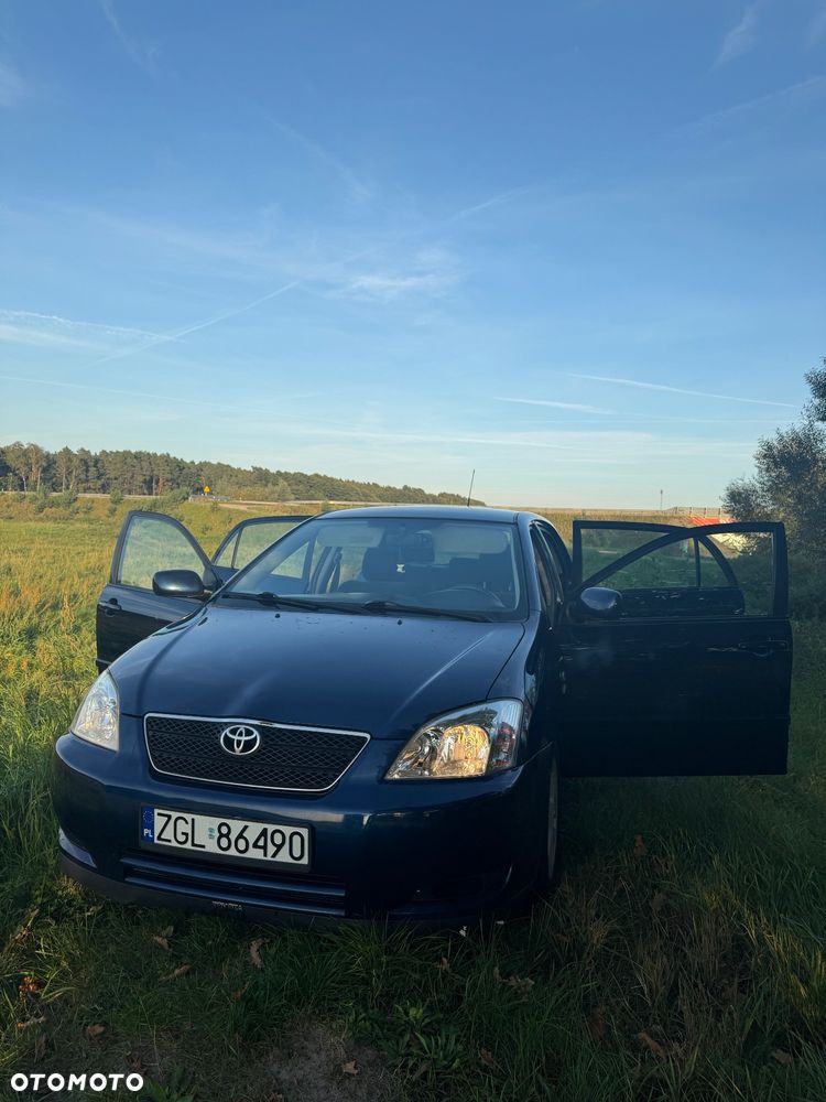 Toyota Corolla - 2