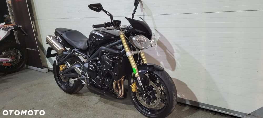 Triumph Street Triple - 24