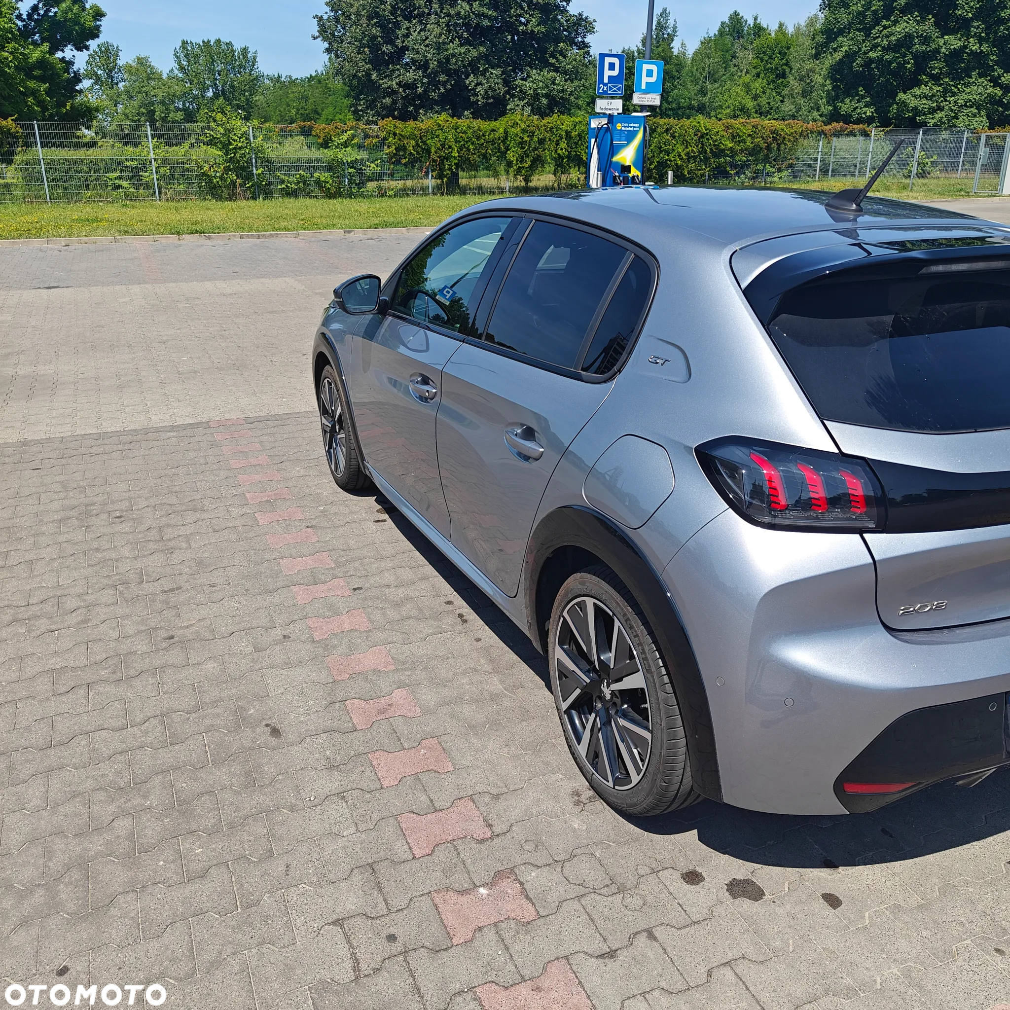 Peugeot 208 1.2 PureTech Active S&S EAT8 - 3