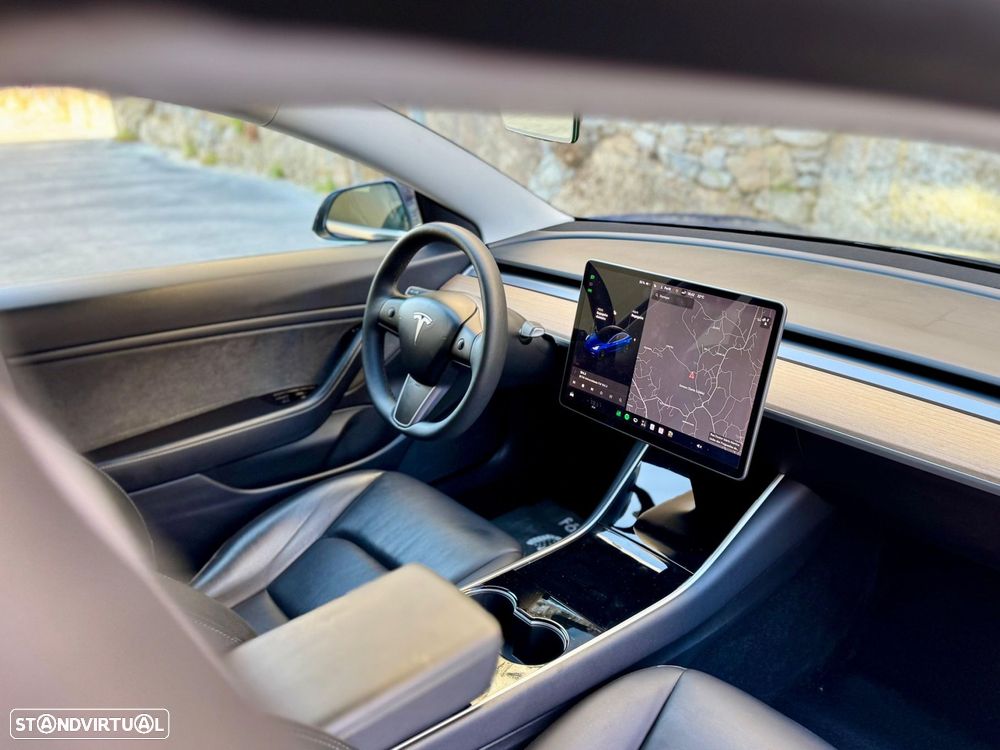 Tesla Model 3 Long-Range Dual Motor AWD - 9