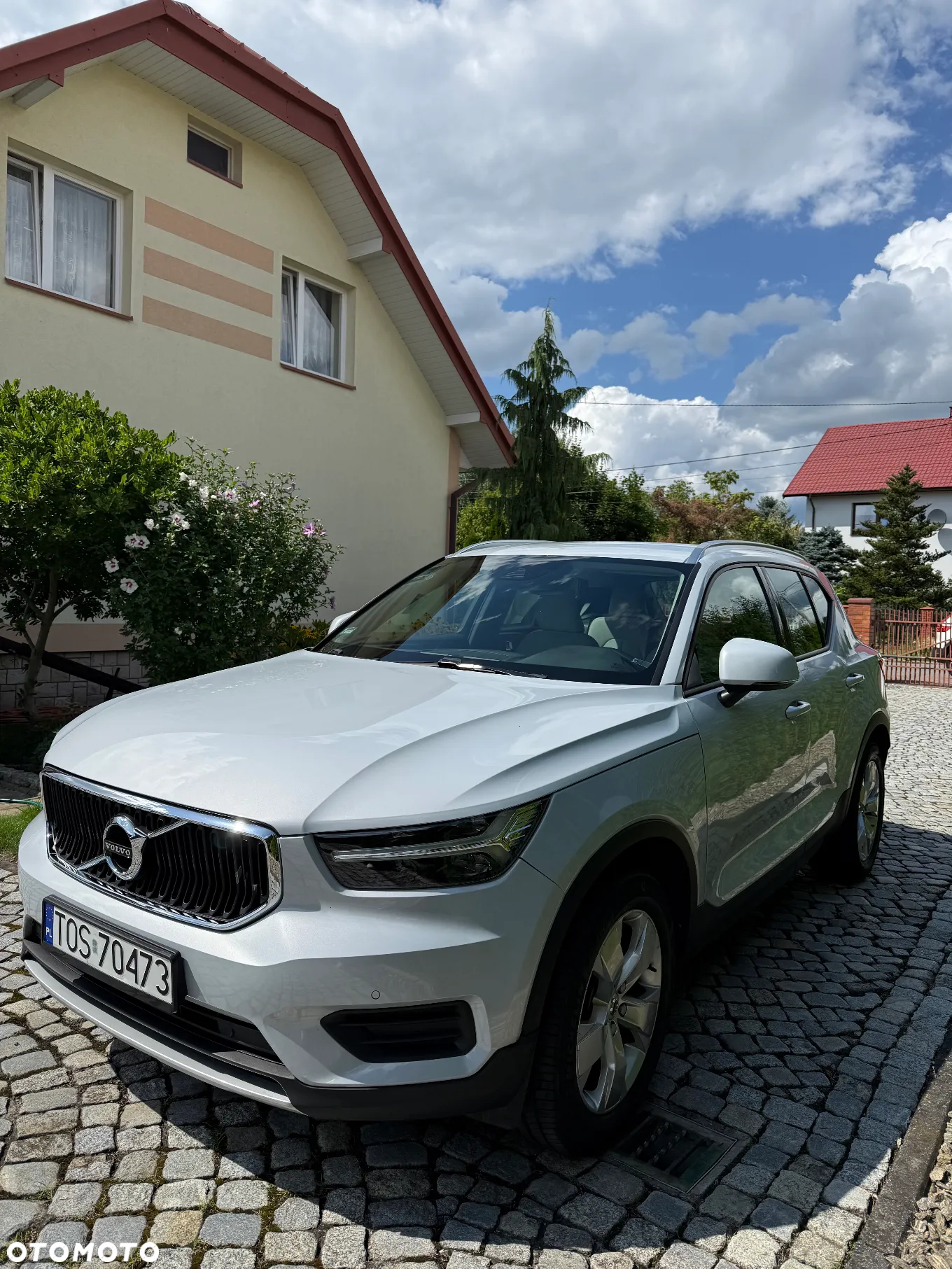 Volvo XC 40 T3 Momentum Pro - 3