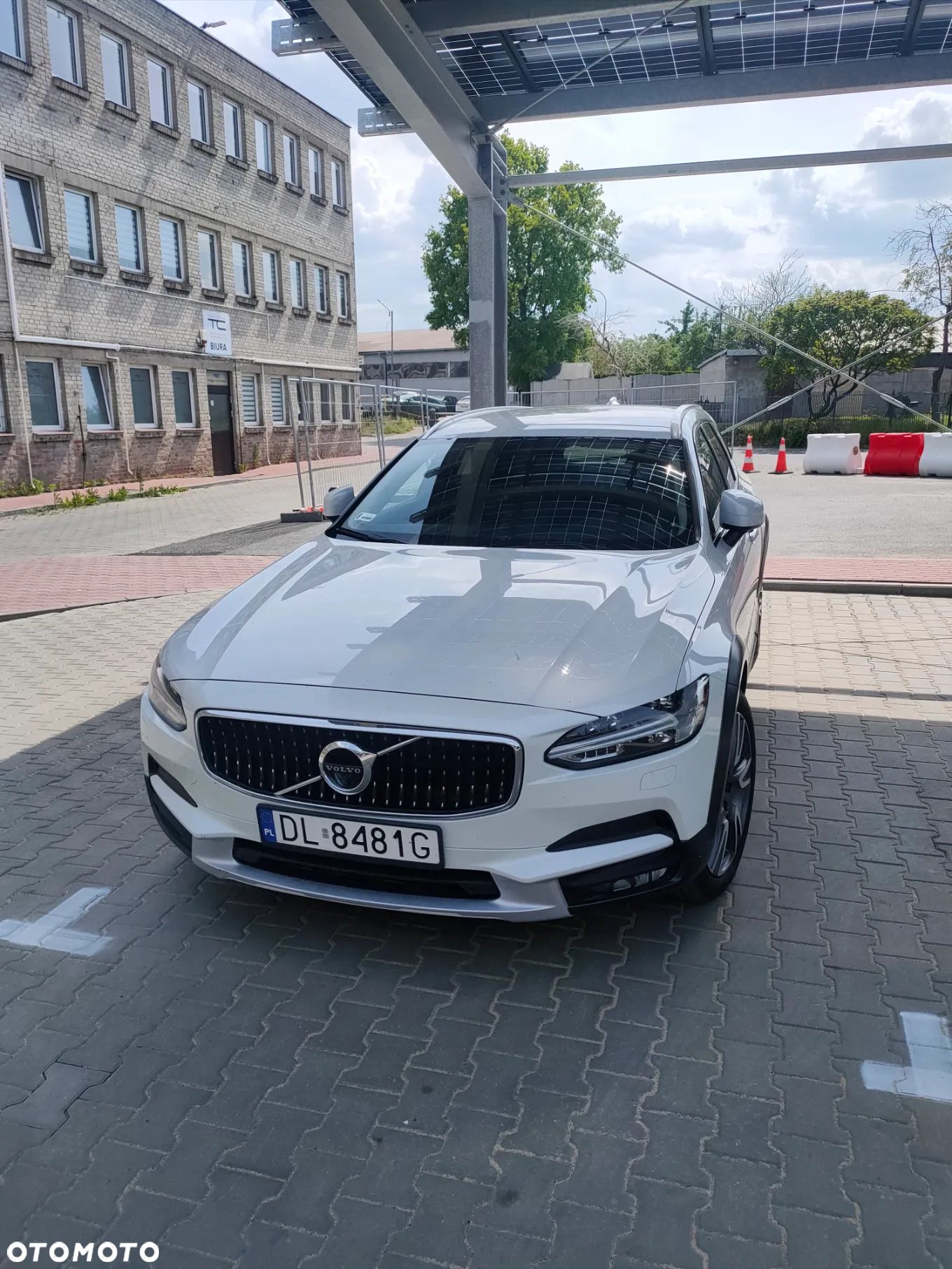 Volvo V90 - 1