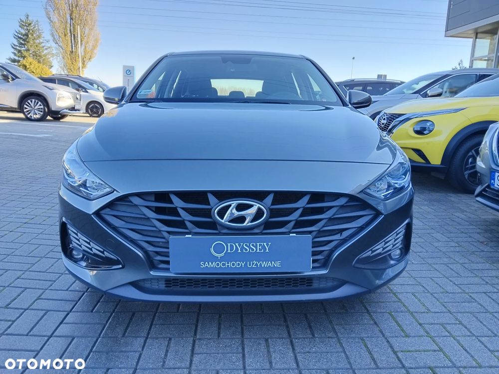 Hyundai i30 1.5 DPI Classic + - 9