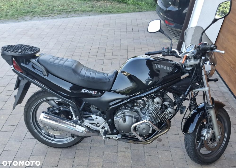 Yamaha XJ - 8