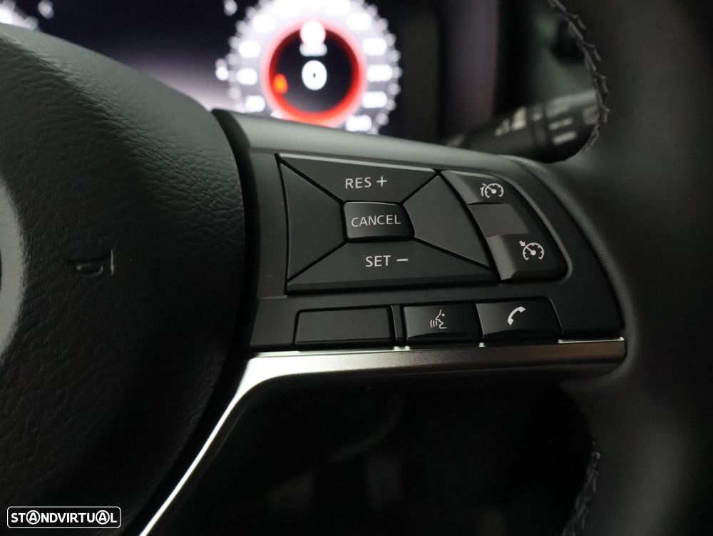 Nissan Juke 1.0 DIG-T N-Connecta - 19