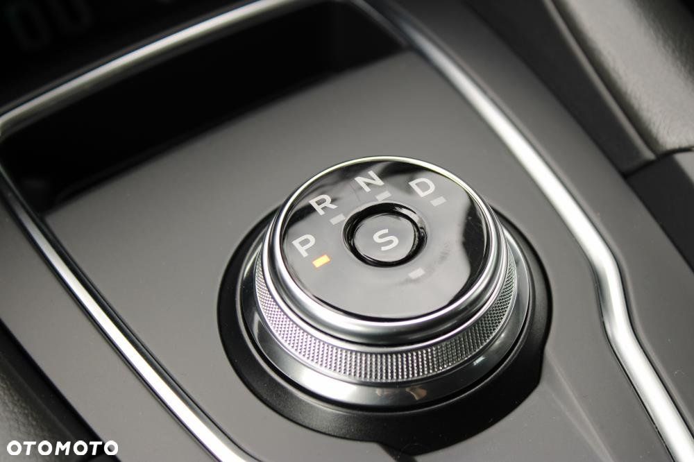 Ford Mondeo - 16