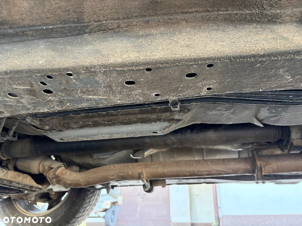 Nissan X-Trail 2.2 dCi 4x4 Elegance - 16