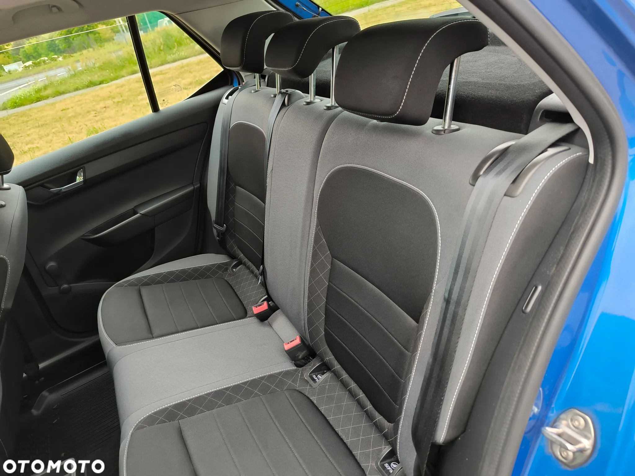 Skoda Fabia 1.0 TSI Active - 10