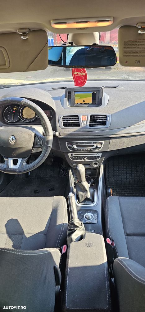 RENAULT Megane 2011 — imagine 4