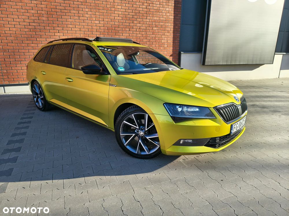 Skoda Superb 2.0 TDI Sportline - 4