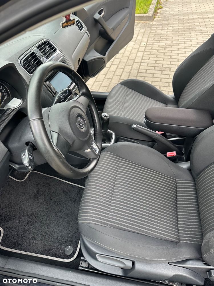 Volkswagen Polo - 27