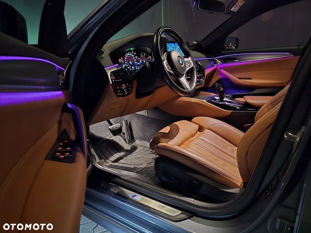 BMW Seria 5 520d - 7