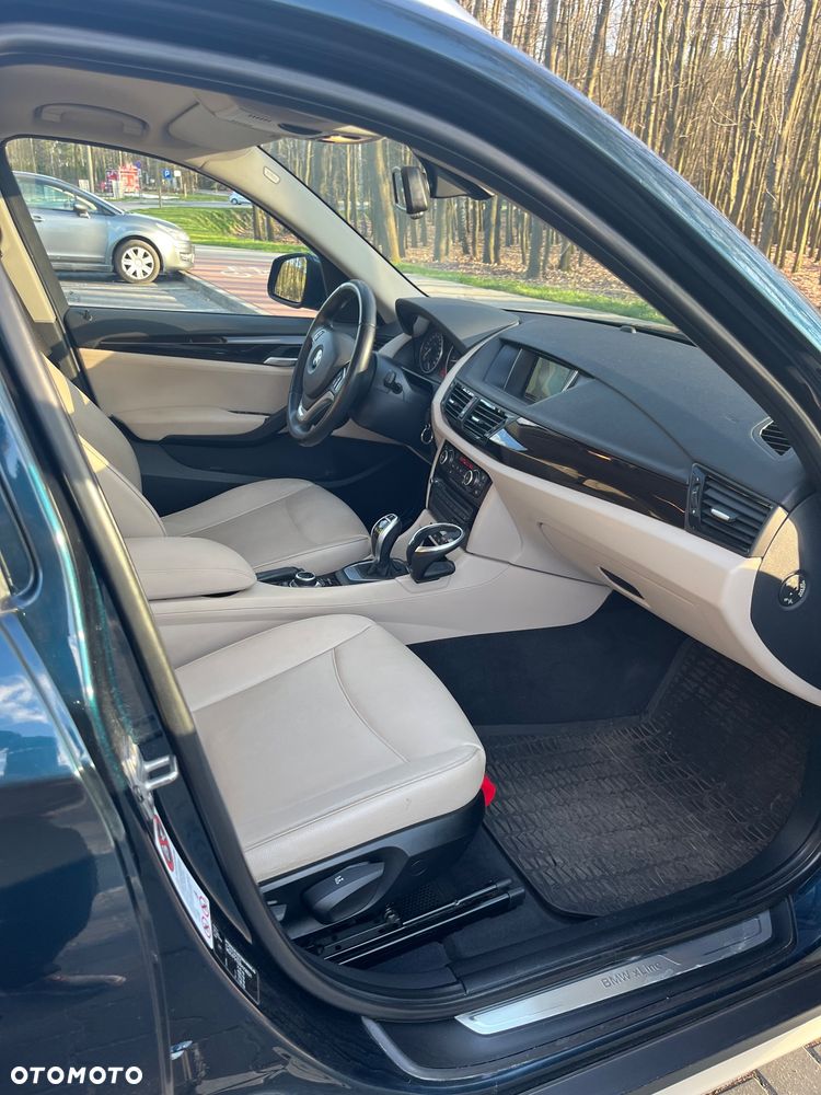 BMW X1 xDrive20d - 12
