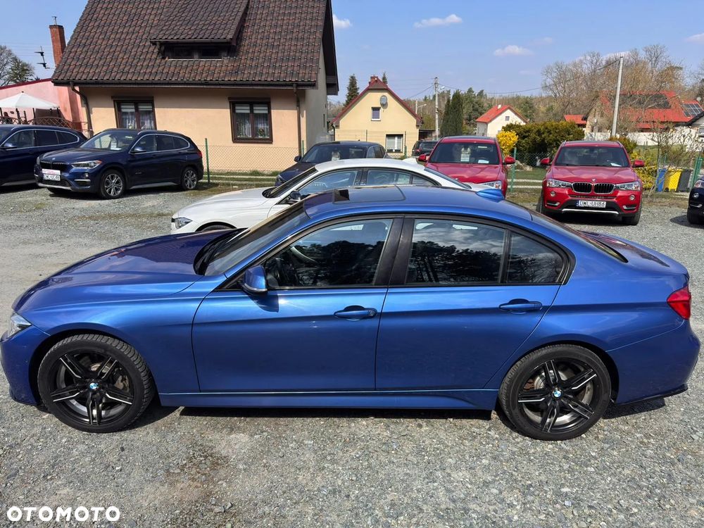 BMW Seria 3 328i xDrive Sport-Aut Sport Line - 16