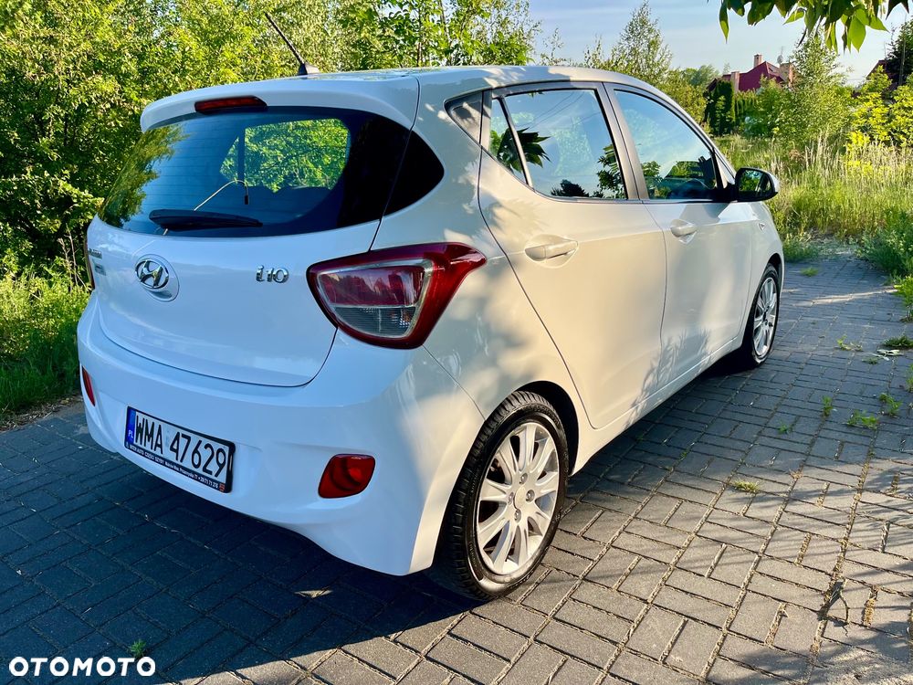 Hyundai i10 1.1 FIFA WM Edition - 4
